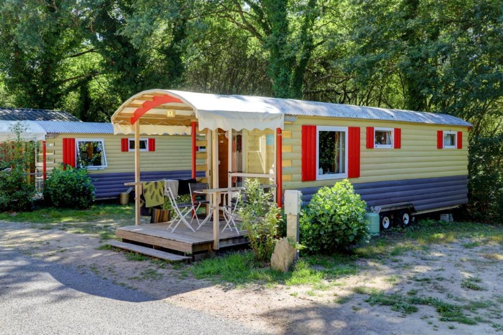 De L'etang Du Pays Blanc Campsite 3*