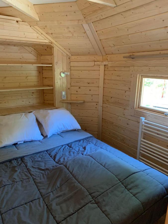 Team - De L'etang Du Pays Blanc Camping