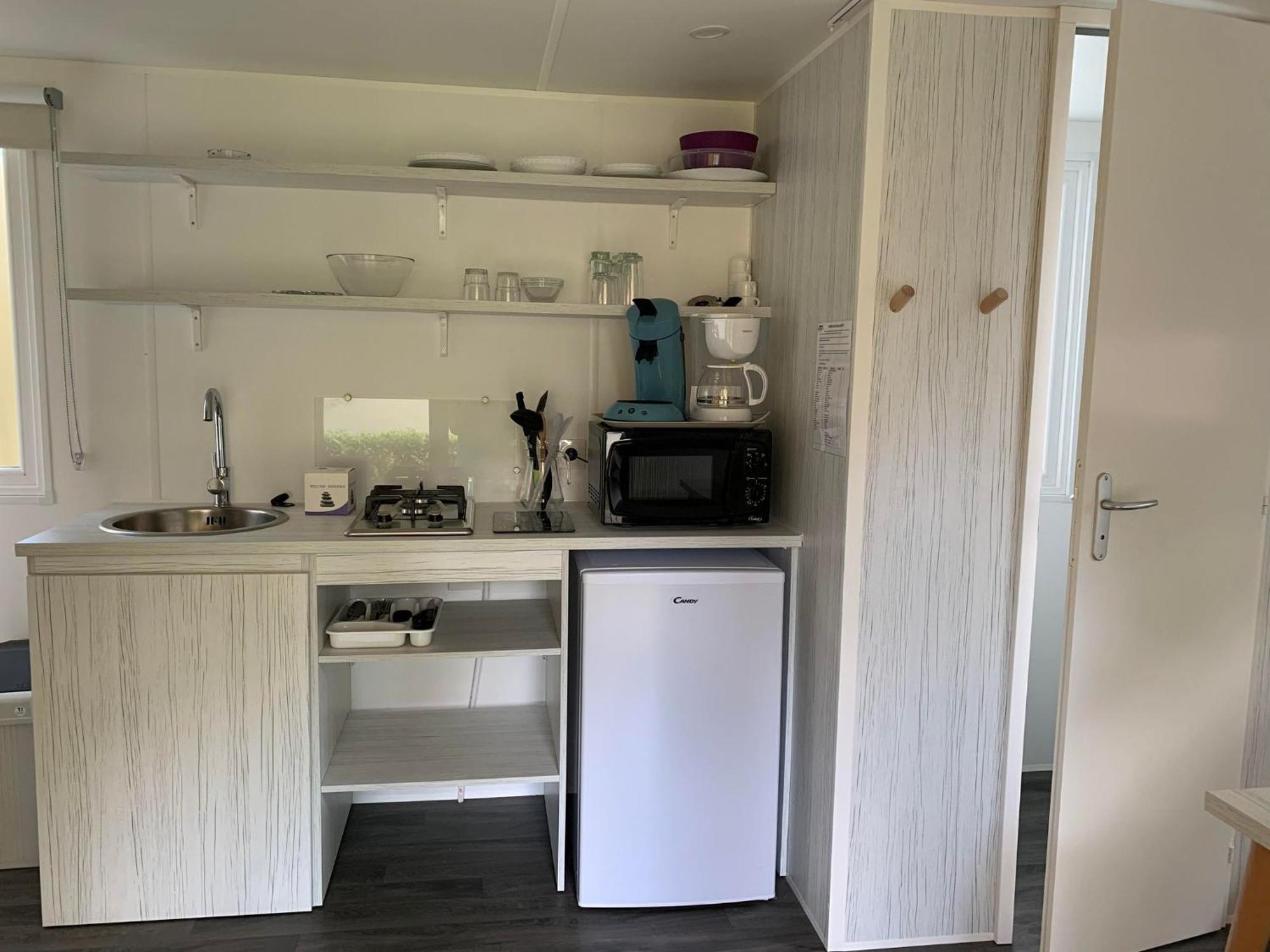 De L'etang Du Pays Blanc Camping